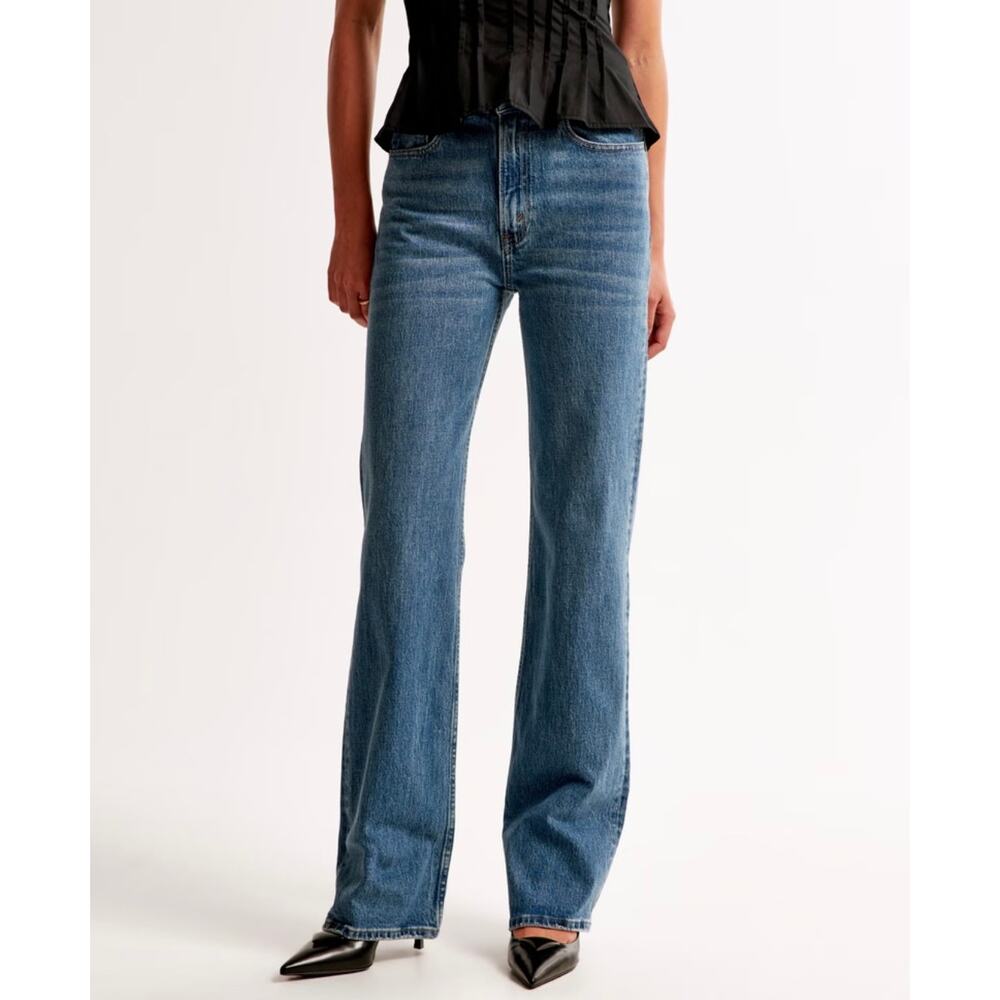 NWT Abercrombie High Rise 90S Relaxed Jean Medium Wash Plus Size 36 Short Petite - Picture 1 of 9
